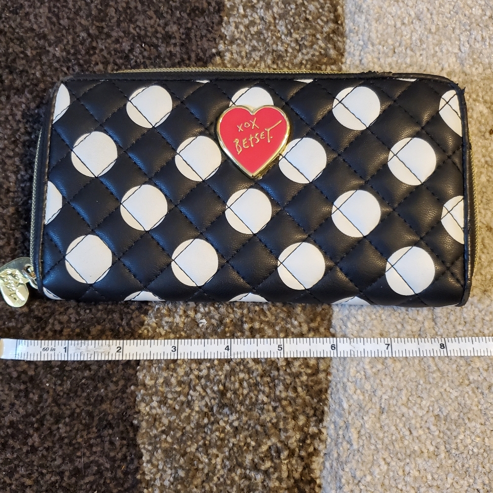 EUC BETSEY JOHNSON POLKA DOT WALLET - Picture 4 of 6